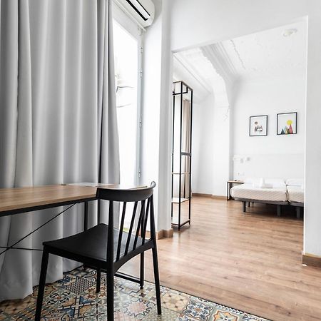 Concept Rooms Βαλένθια Εξωτερικό φωτογραφία