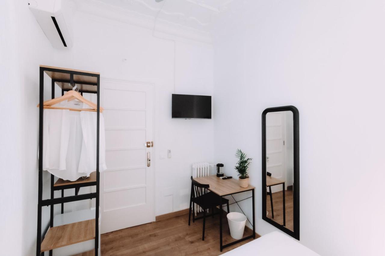 Concept Rooms Βαλένθια Εξωτερικό φωτογραφία