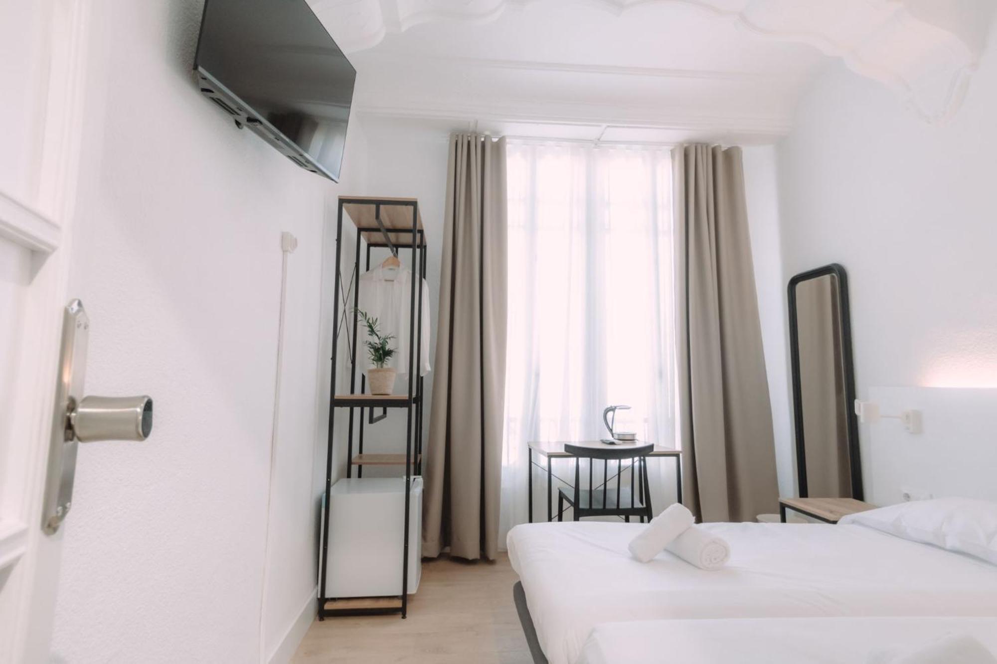 Concept Rooms Βαλένθια Εξωτερικό φωτογραφία