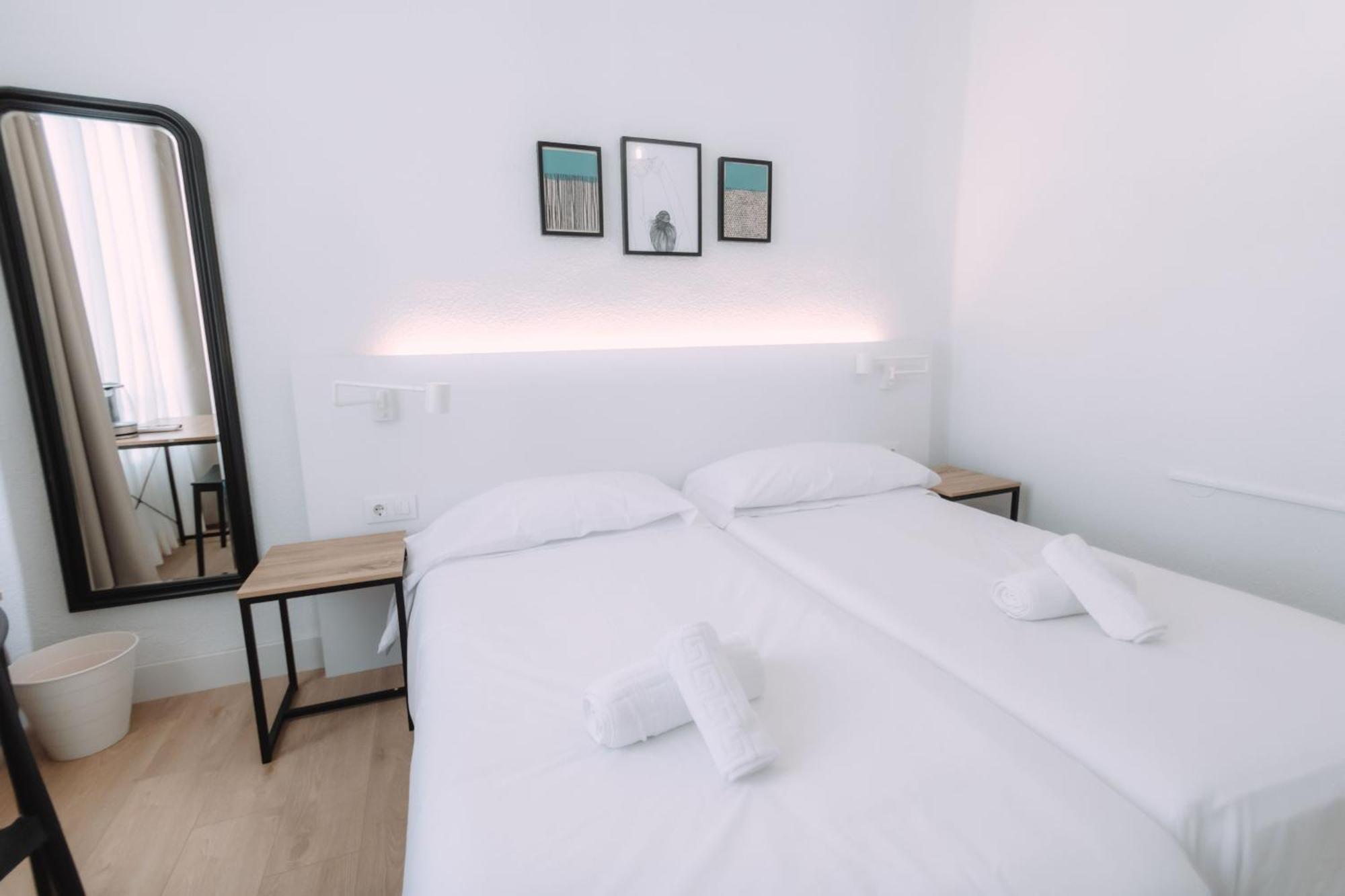 Concept Rooms Βαλένθια Εξωτερικό φωτογραφία